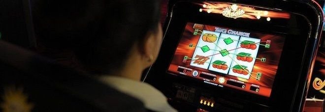 giochigatsby-misc_images-tessera-sanitaria-slot-machine_2021-10-26-163403_mkps.jpg